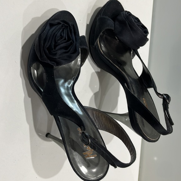 Marciano Platform Black open toe heels - Picture 2 of 6